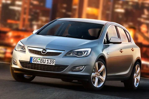 Opel Astra 1.6 GT 2011 view 12
