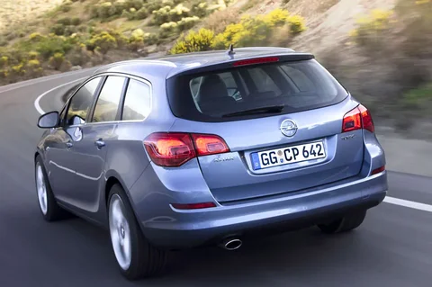Opel Astra Sports Tourer 1.6 Selection 2010 view 12