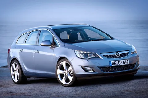 Opel Astra Sports Tourer 1.6 Selection 2010 view 9