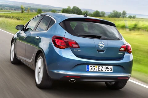 Opel Astra 1.4 87hp Selection 2012 view 3