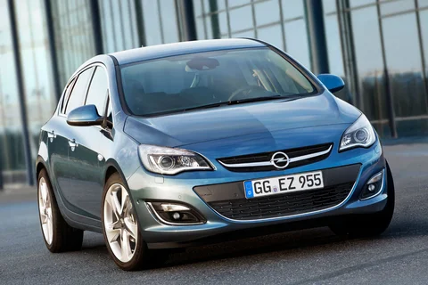Opel Astra 1.4 87hp Selection 2012 view 4