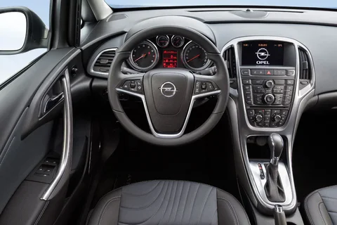 Opel Astra 1.4 87hp Selection 2012 view 6