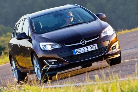Opel Astra Sports Tourer Van 1.6 CDTI 110hp ecoFLEX Design E. 2014 view 5