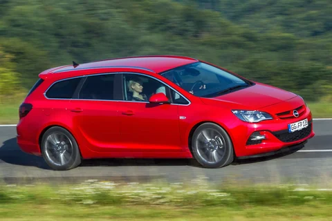Opel Astra Sports Tourer Van 1.6 CDTI 110hp ecoFLEX Design E. 2014 view 11