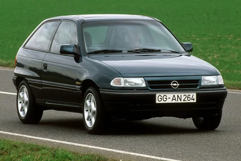Opel Astra 1.7 D GL 1991 view 4