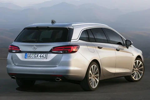 Opel Astra Sports Tourer 1.6 CDTI 110hp Edition 2016 view 8