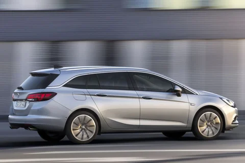 Opel Astra Sports Tourer 1.6 CDTI 110hp Edition 2016 view 10