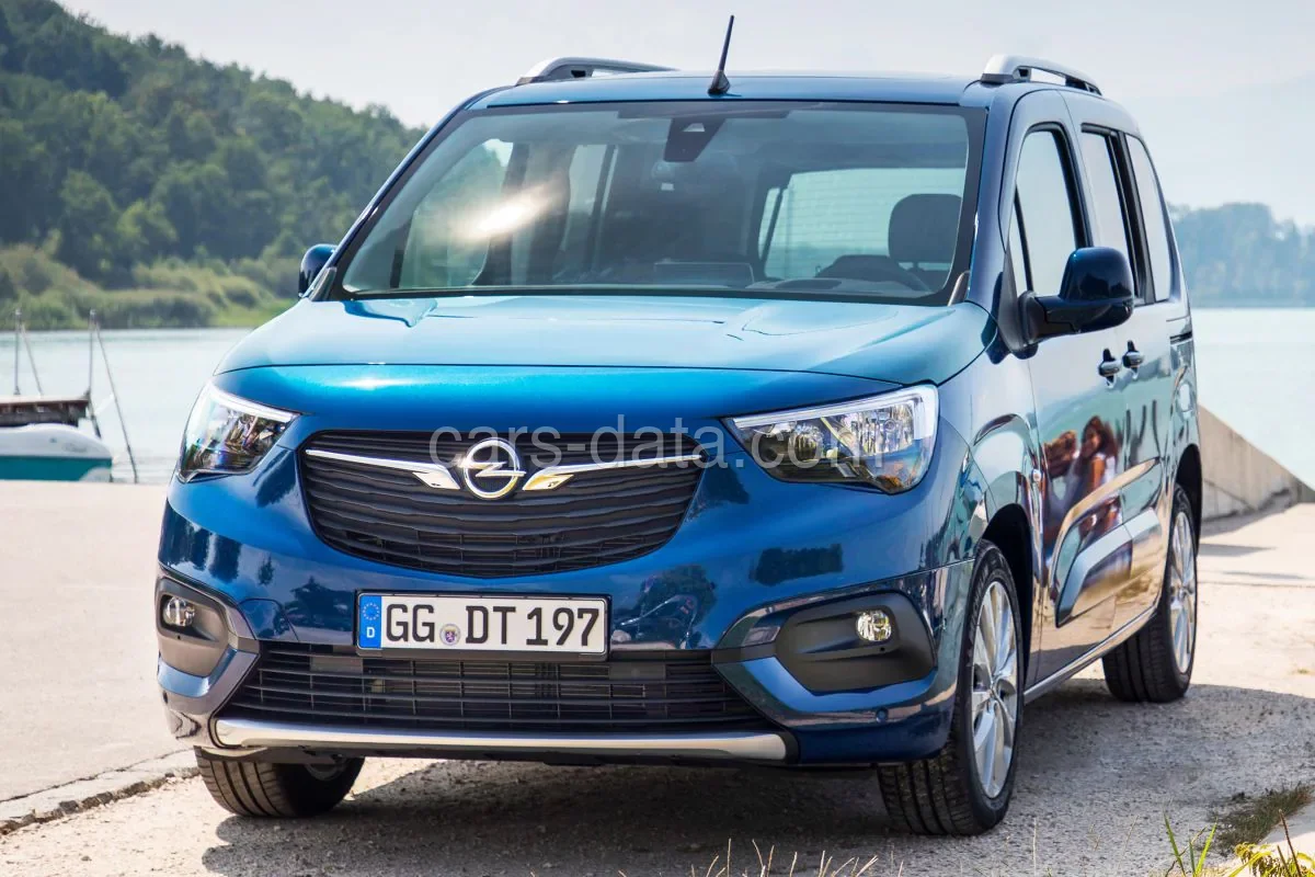 Opel Combo Life L2H1 1.2 Turbo 110hp Edition 2020 front view