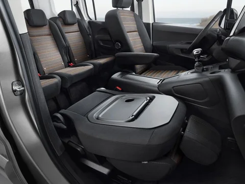 Opel Combo Life L2H1 1.2 Turbo 110hp Edition 2020 view 2