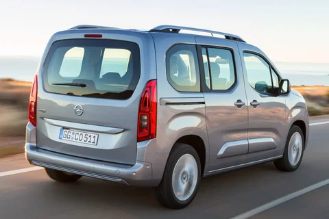 Opel Combo Life L2H1 1.2 Turbo 110hp Edition 2020 view 4
