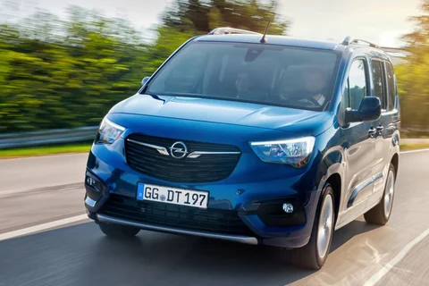 Opel Combo Life L2H1 1.2 Turbo 110hp Edition 2020 view 5
