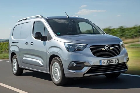 Opel Combo Combo-e L2H1 50kWh Edition 2021 view 7