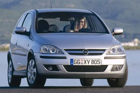 Opel Corsa 1.7 CDTi Maxx 2004 view 4