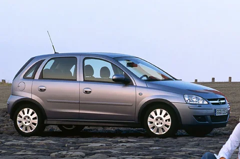 Opel Corsa 1.7 CDTi Maxx 2004 view 4