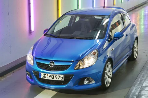 Opel Corsa OPC 2007 view 7