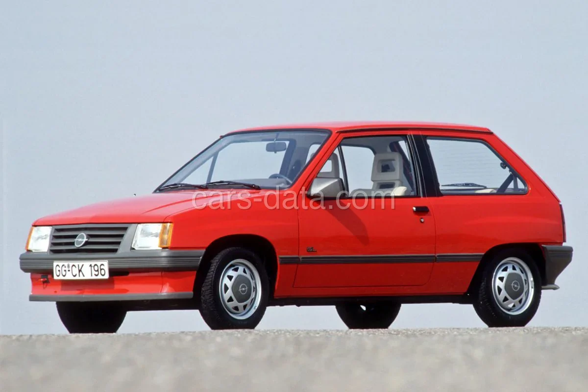 Opel Corsa 1.2 S GLS 1985 front view