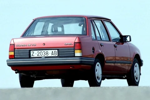 Opel Corsa 1.2 S LS 1985 view 2