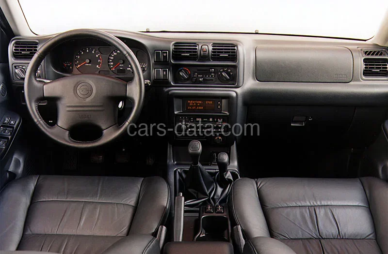 Opel Frontera Wagon 2.2 DTi-16V 1998 front view