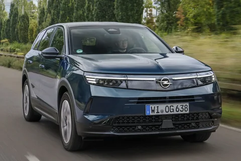 Opel Grandland Opel Grandland 1.6 Turbo Plug-in Hybrid Ultimate 2025 front view
