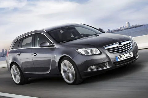 Opel Insignia Sports Tourer 2.0 Turbo E85 Cosmo 2011 view 5