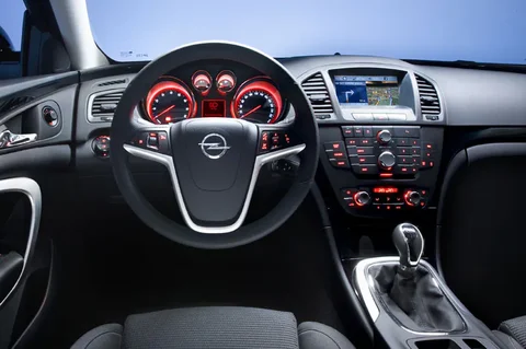 Opel Insignia 1.8 Cosmo 2008 view 5