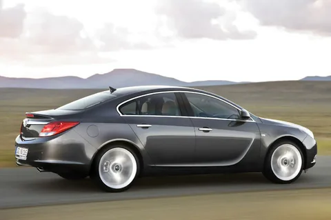 Opel Insignia 1.8 Cosmo 2008 view 9