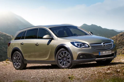 Opel Insignia Country Tourer 2.0 CDTI Bi-Power 4x4 2013 view 10