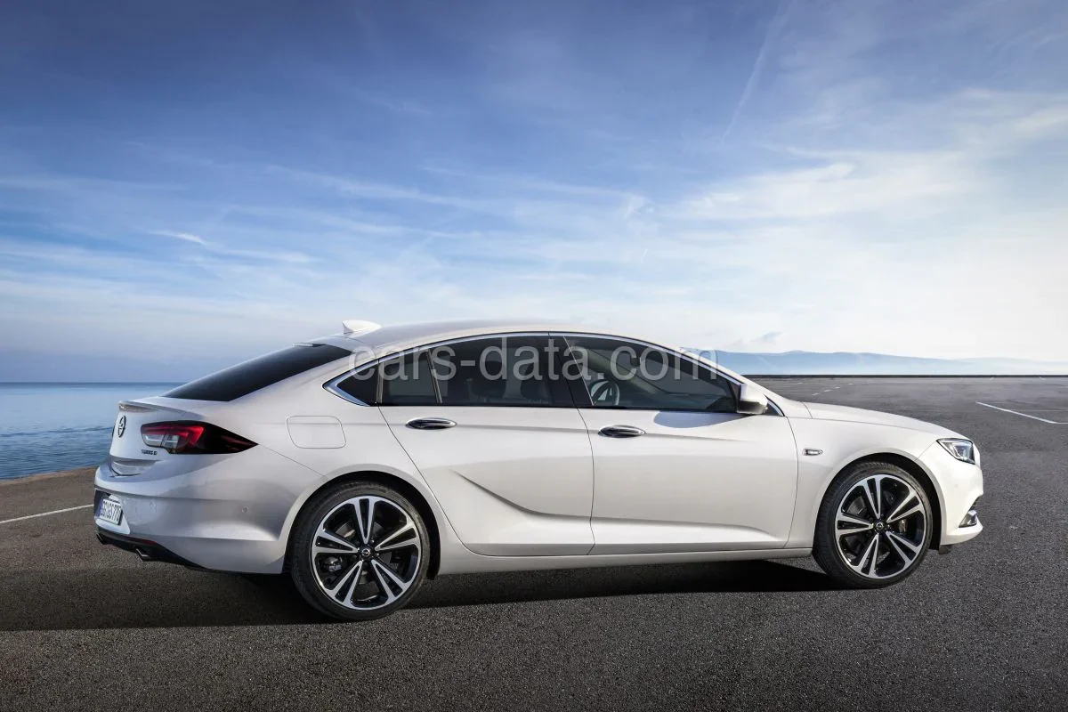 Opel Insignia Grand Sport 1.6 CDTI 110hp Innovation 2017 front view