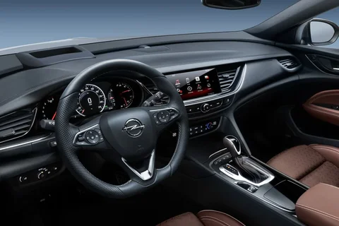 Opel Insignia Country Tourer 2.0 CDTI 170hp 4x4 2017 view 2