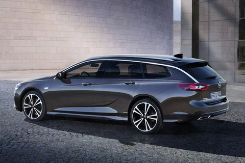 Opel Insignia Sports Tourer 2.0 CDTI 174hp 4x4 Ultimate 2020 view 2