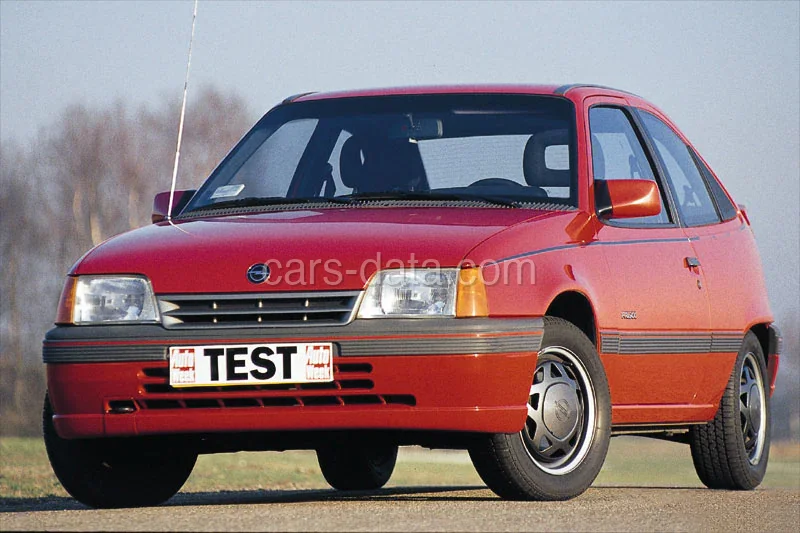 Opel Kadett 1.7 D L 1989 front view