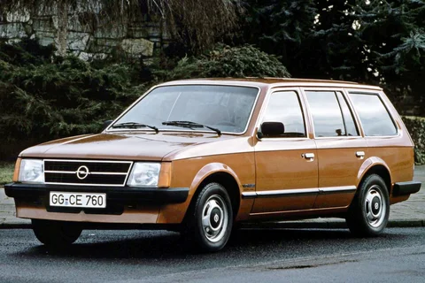 Opel Kadett Combi 1.2 S 1979 view 2