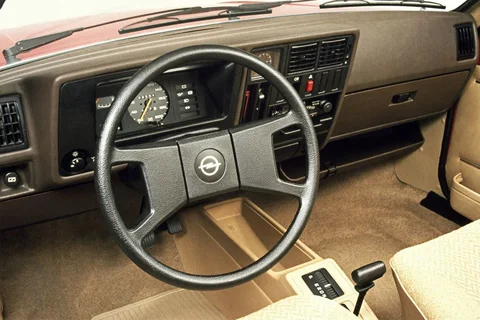 Opel Kadett 1.2 N 1979 view 6