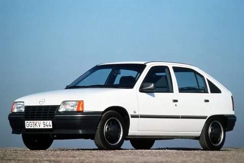 Opel Kadett 1.2 S LS 1984 view 7