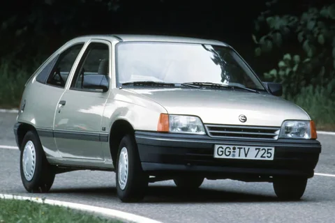 Opel Kadett 1.3i LS 1989 view 5