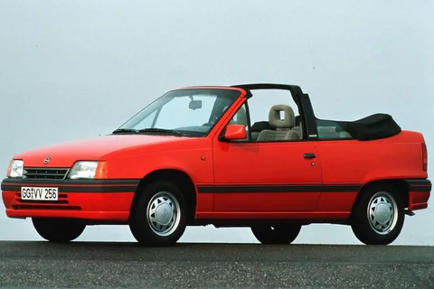 Opel Kadett Cabrio 2.0i Edition 1991 view 4