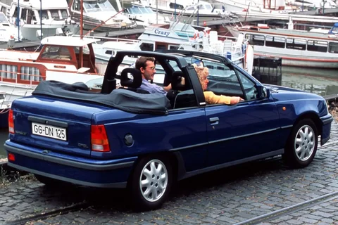 Opel Kadett Cabrio 2.0i Edition 1991 view 6