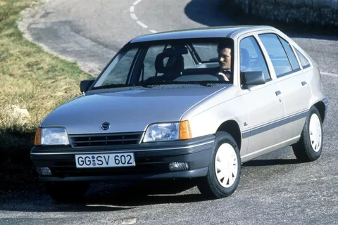 Opel Kadett 1.8i LS 1990 view 6