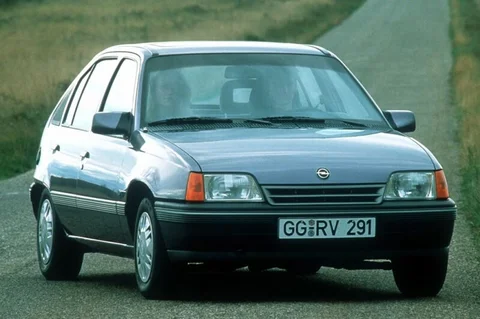 Opel Kadett 1.8i LS 1990 view 3