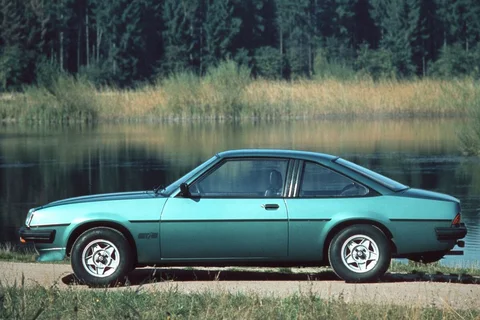 Opel Manta 2.0 S Berlinetta 1977 view 5