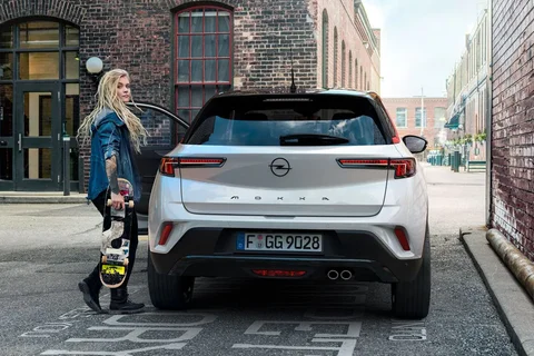 Opel Mokka Mokka-e 11 kW Level 5 2023 view 12