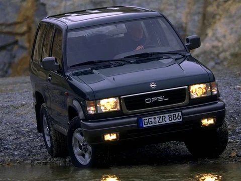 Opel Monterey RS 3.1 TD 1992 view 2