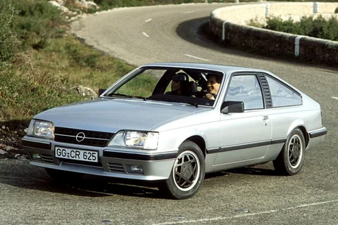Opel Monza 3.0i Comfort 1983 view 5