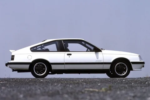 Opel Monza 3.0i Comfort 1983 view 4