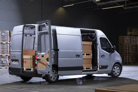Opel Movano L4H2 2.2 Diesel 165 2021 view 2