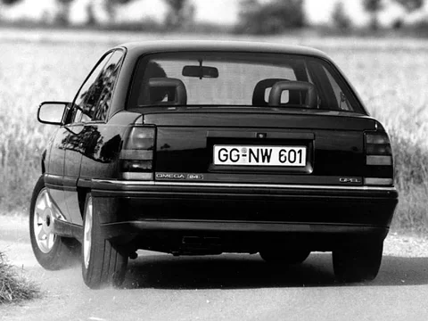 Opel Omega 2.3 D LS 1986 view 2