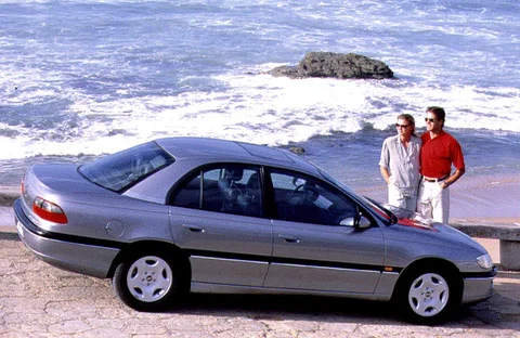 Opel Omega 2.5 TD CD 1994 view 4