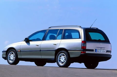 Opel Omega Estate 2.5i-V6 CD 1997 view 3