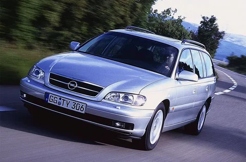 Opel Omega Estate 2.2 DTi-16V Elegance 2000 view 3