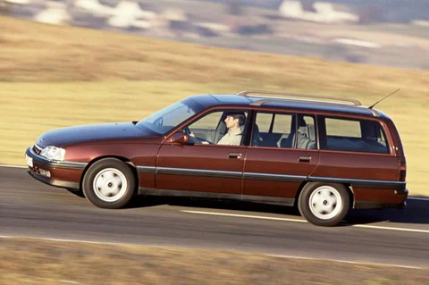 Opel Omega Caravan 2.3 D 1989 view 3